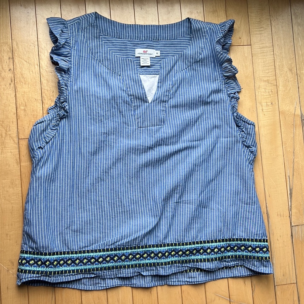 Vineyard vines blouse shirt